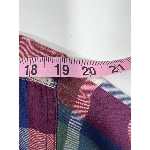 Cabela's Long Sleeve Checkered Button Down Shirt. Blue, Red, Green. Size XL - Picture 6 of 9